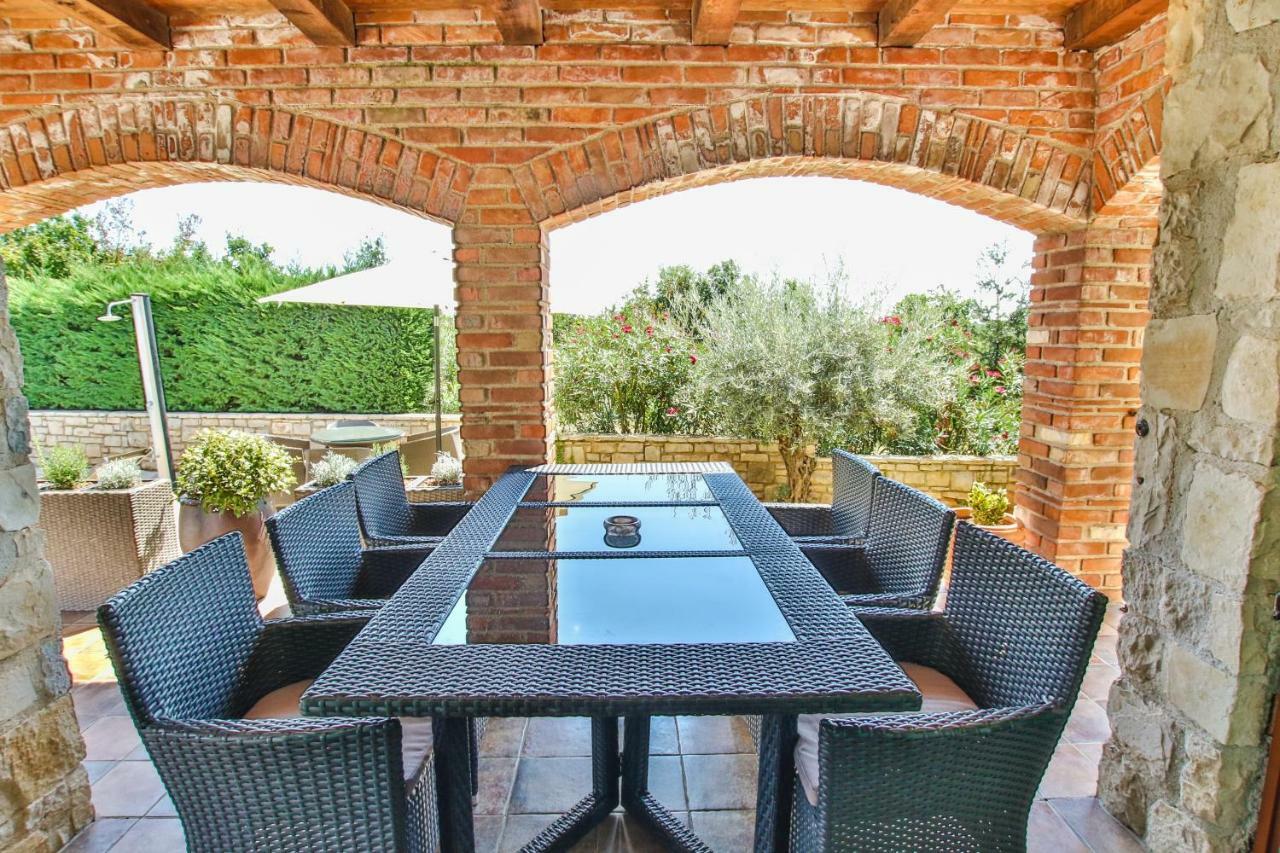 Villa Istriana Jakob With Pool Tar-Vabriga エクステリア 写真