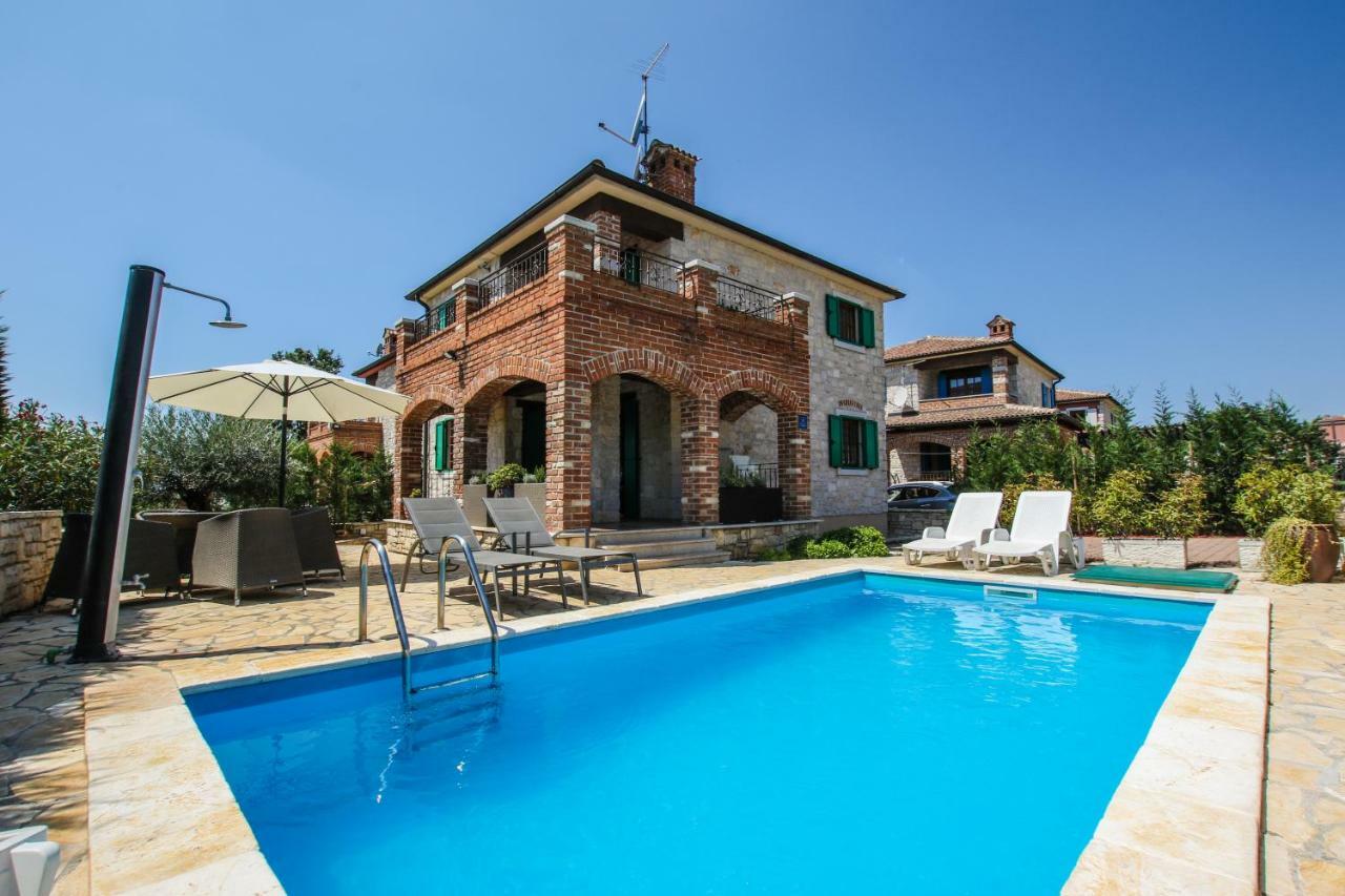 Villa Istriana Jakob With Pool Tar-Vabriga エクステリア 写真