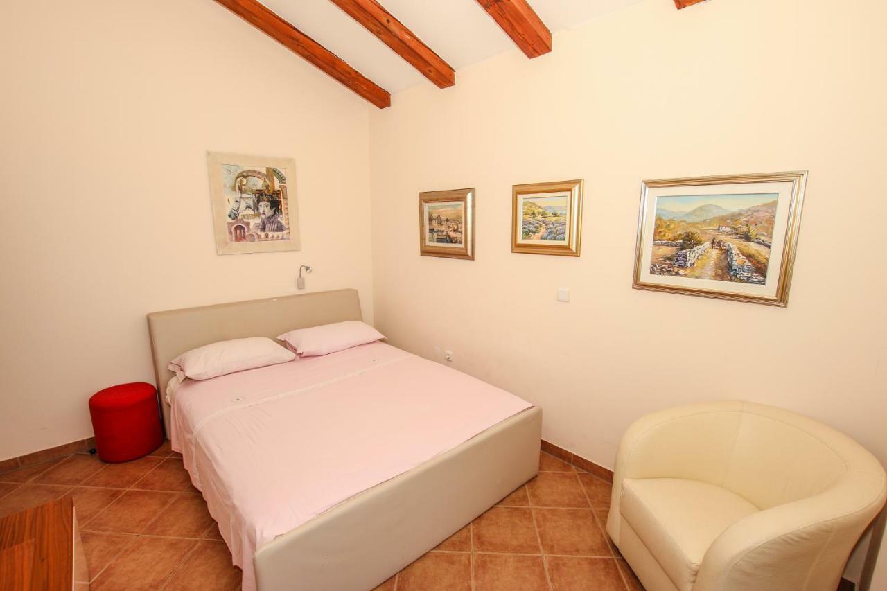 Villa Istriana Jakob With Pool Tar-Vabriga エクステリア 写真